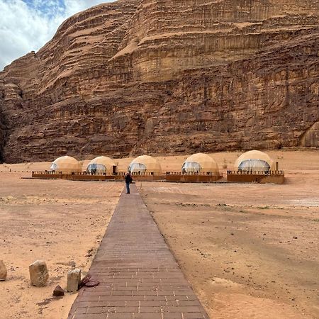 Hotel Sunrise Luxury Camp Wadi Rum Esterno foto