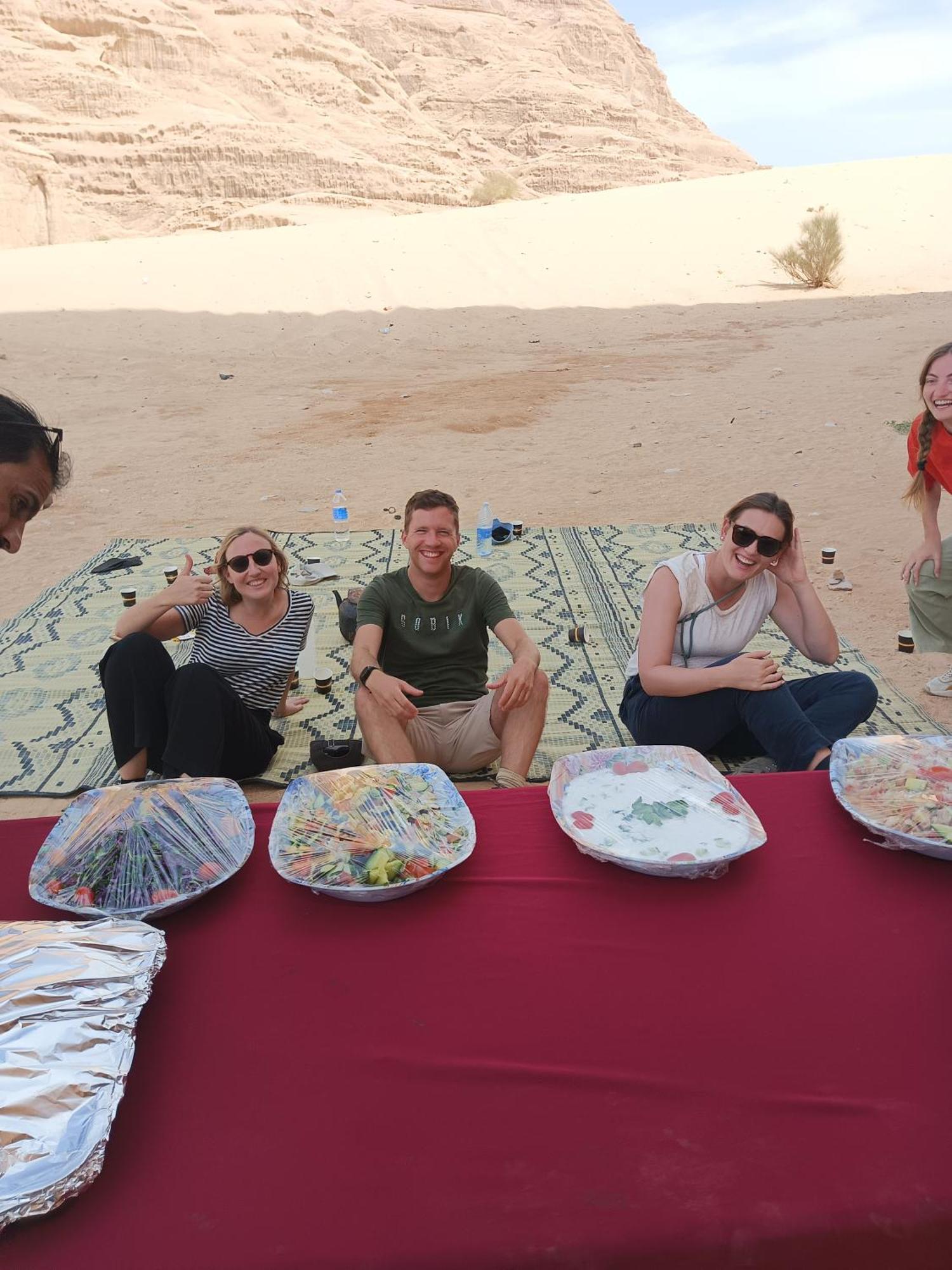 Hotel Sunrise Luxury Camp Wadi Rum Esterno foto