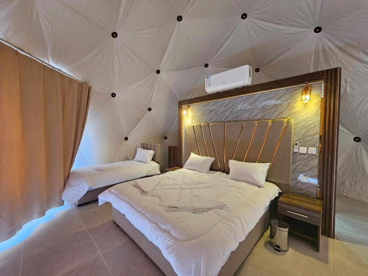 Hotel Sunrise Luxury Camp Wadi Rum Esterno foto